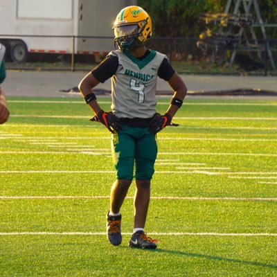 5’7 135| Highland Springs High School | ATH c/o ‘27 | GPA: 3.9| |4.7 40 yard dash|Contact Me - butleromari6@gmail.com| https://t.co/a6u8skeEwc