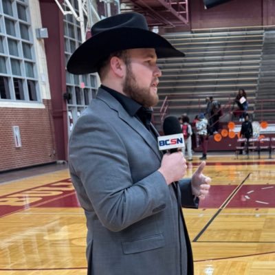 Broadcaster @BCSNSports • PxP for @UToledoHockey • BGSU Alum •