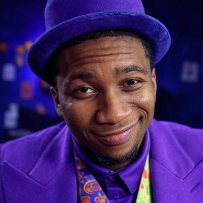 DJokeRnDAce's profile picture. Little Time Necessary for growth accounts for the same fall for those that rise against all. Break to the other side. Open your hearts to your voices. Family!