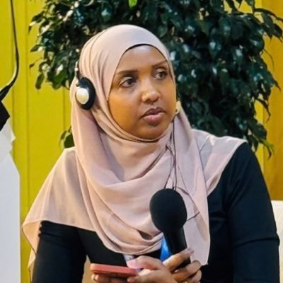 Haniyeey_M's profile picture. Team Leader @LawSocietyLSO | Executive Director @Restore_Somalia /Mère, Aventurière et Passionnée 🇨🇭🇨🇦🇸🇴