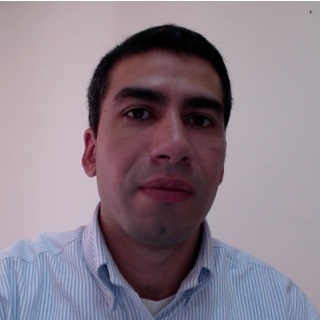 Desarrollador de aplicaciones Empresariales, entusiaste del mundo mobile y HTML5