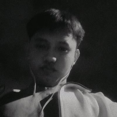 mckl_18's profile picture. This user is fucked up