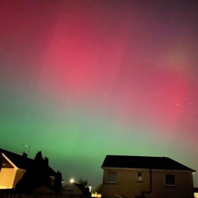 emilanez's profile picture. sonhadora 💭 (por amor ou necessidade) 🇧🇷❤️🇮🇪