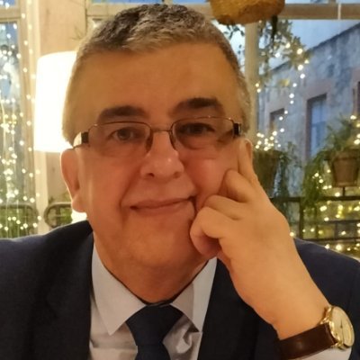 podpułkownik rez. artylerzysta, historyk
Lubię słuchać ludzi mądrych. Zwłaszcza, gdy mną (mi coś) dowodzą.
Ceterum censeo Moskoviam esse delendam!