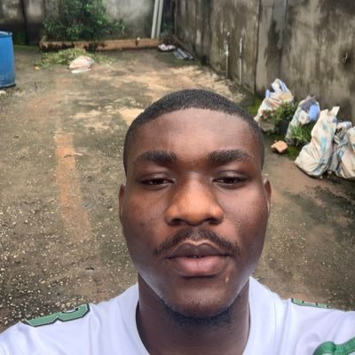 Phenomenal Android developer š | Kotlin | Everyone is an artist, some write poems, I build android apps that gets users hooked!