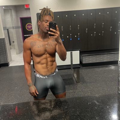 HTX 🤘🏽 | Male Model |NO MEET UPS | Dm fee 10 $iamduriel1 | collab fee starting at 500 | https://t.co/WNNb1D4Dic