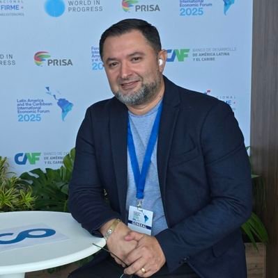 A Head Full of Dreams
Empresario
Miembro de Apede, Amap, Acobir y Nar
https://t.co/5AP7X1KP4W