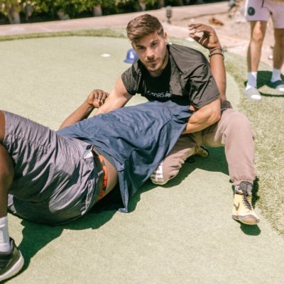I Wrestle People TAKE ME DOWN GET $1000 🤼♂️ https://t.co/IFH4c5kuTG