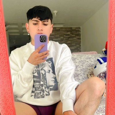 SimbaVinic11891's profile picture. 