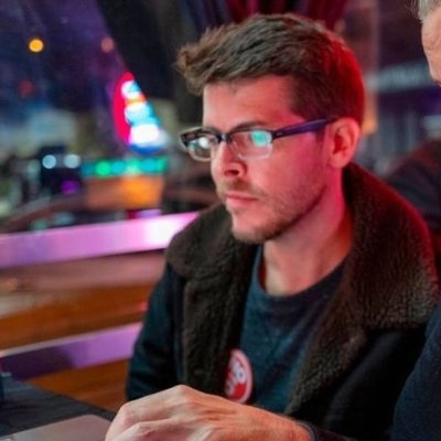 Cohost of The Drain🕳️. Incredible hair, brazen asshole.