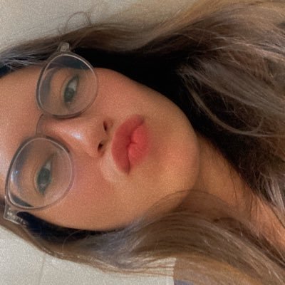 Jessye9913's profile picture. A vida é muito burocrática