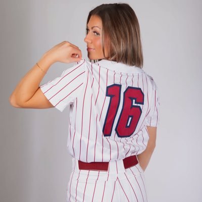 anamacha03's profile picture. do everything in love 💗  leeu softball