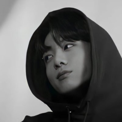 97z biased | bns: @gyukkiecart | old: @jeonkaek | inactive bcs of work, preparing for bts tour 2026