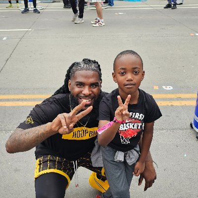 Aric Jones, 3rd Grd, SG (2035)
Younger brother of Jason (@jasonj023), Jaiden (@jaidenjones1of1), & Chase (@cc_drippy9)
#A1
#LilBro
#GreenWings
#EZ_Always