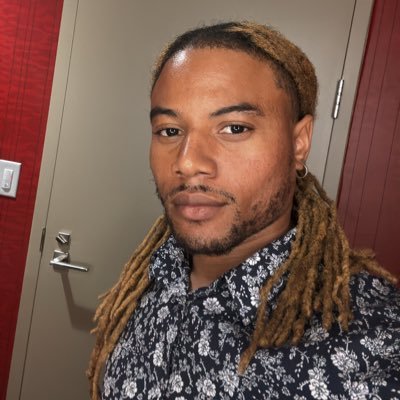 FVSU GRAD certified & registered financial advisor #trackNation instagram: traberollin RΩΩ ΥΣ