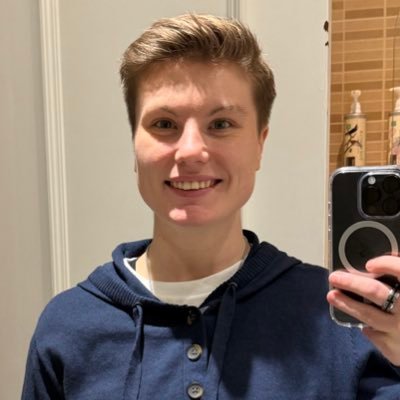 bloom_alyssa's profile picture. 27 years old | current obsession is kacy on NCIS:Hawaii and #SaveNCISHawaii