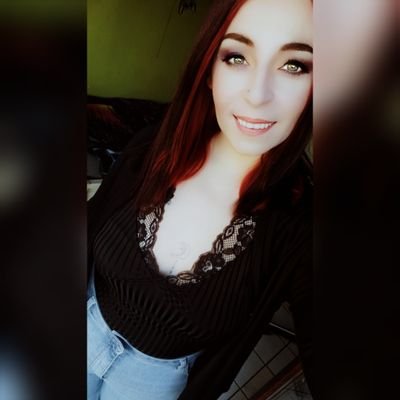 TheGreenManor_'s profile picture. 