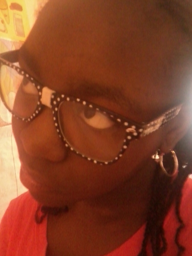 I love dont hate and dont diascrimanate I dont think I spelled dat right lmfao follow @Toomuch4uzoey & @I_LoveMusic