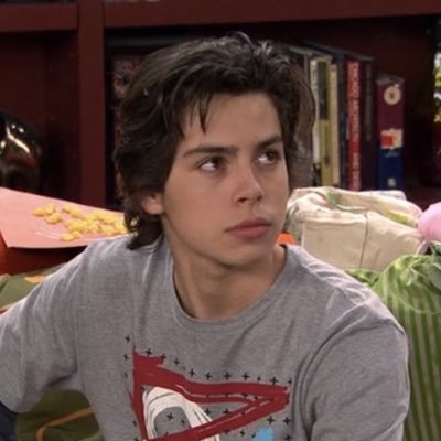 savemesiren's profile picture. 