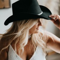 Amanda Keeles (@amanda_keeles) 's Twitter Profile Photo Amanda Keeles (@amanda_keeles) 's Twitter Profile Photo