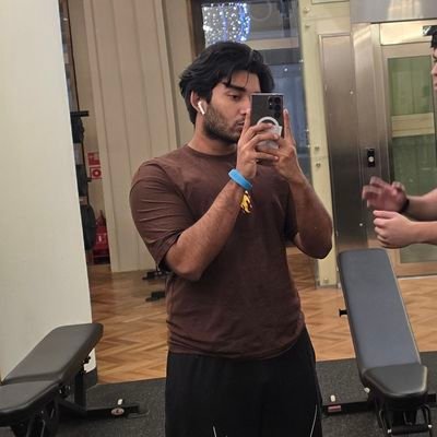 LathifurC19976's profile picture. Just an average 19 year old