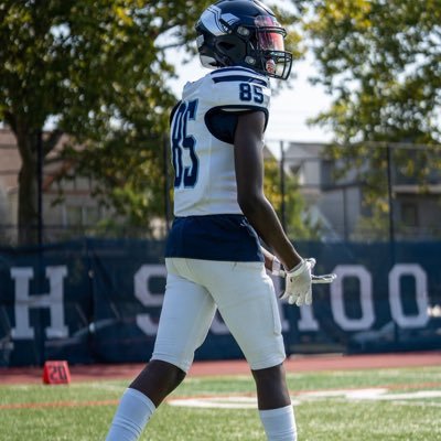 ShilohNxtUp's profile picture. HT: 6'2 | WT: 170 | DB/SAF | GPA: 3.7 | CO: 2026| Email: @shilohburgess11@gmail.com /NCAA ID: # 237084439 📲 347-394-8385