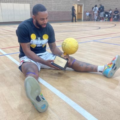 𓂀 | Walk By Faith | 𓂀 🇺🇸✈️🏀🇬🇧 Professional Scorer ⛹🏽