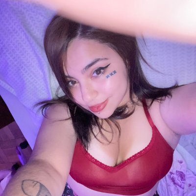 galalaxias's profile picture. Streamer chilena de otro universo 👽
Mis redes sociales: