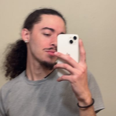 fwdylan30's profile picture. 22 yrs old| i miss my ex