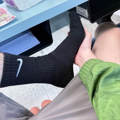 《內容含成人裸露資訊並已設定敏感內容隔離,未成年及無意觀看者請勿進入 》,醫護人員🏥,ENTJ-A 。 #m #直 #不約