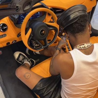 AbdusIrfan's profile picture. patient roses 🌹🌚📿