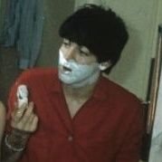 oladesuicidios_'s profile picture. @oladesubsidios me gustan los Beatles