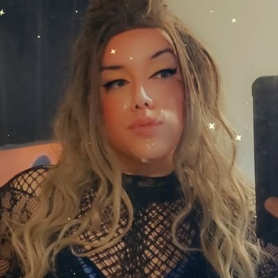 DenverLuv303's profile picture. sissy crossdresser out of Denver,  CO
looking for masculine str8, curious, masculine men who want to experience a different world 🌎 😉