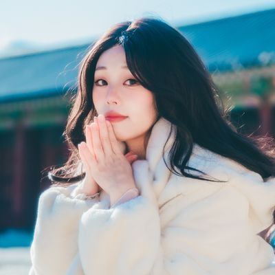 superlily_mi's profile picture. Taiwanese Cosplayer  二手衣物販售中