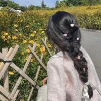 Lily (@ajwadi123) 's Twitter Profile