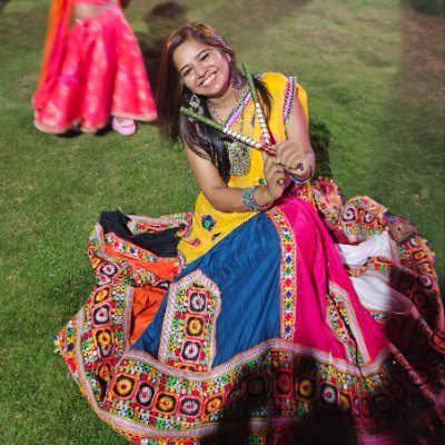 Believe in enjoy each and every movement of the life. Kal ho na ho....