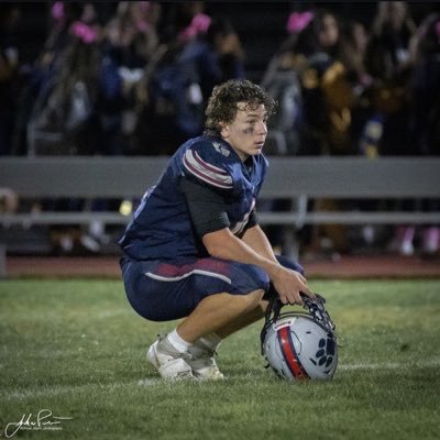 Lacey NEW JERSEY/ God first.... Varsity Lacrosse , Football- RB- FS 🖤 class of 26💯 ..175 5,9. {4.0}