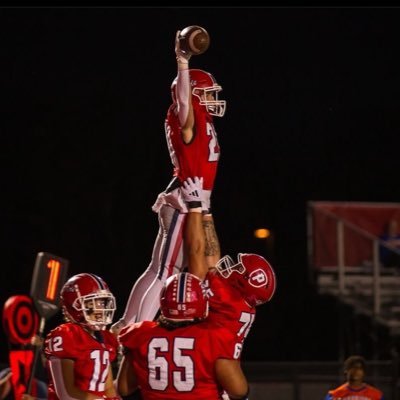 EthanEllis_22's profile picture. 5’8| 155| ATH| 2027| 4.4 40| Plainfield HS| 3.7 GPA| 317-402-2065