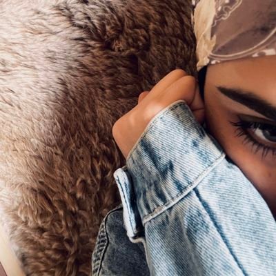..مهتمة لكل شي الا رايك