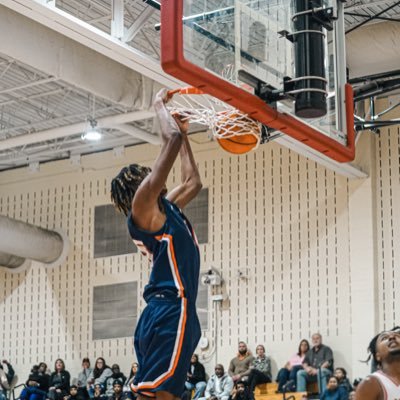 tavaine_r's profile picture. 6’9 wingspan 7’6 weight 215. Ncca ID: 2404269314 email:rtavaine@gmail.com c/o 2027