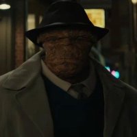The Thing in the Trenchcoat (@manintrenchc0at) 's Twitter Profile