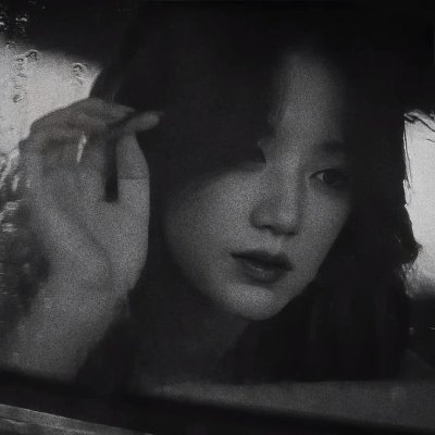 (𝗠𝗠𝗜𝗜𝗜) Hidupnya terjalin oleh benang-benang takdir yang tak kasat mata, langkahnya terasa sepi meski penuh gejolak — Reinara Kahyana Brahmantya