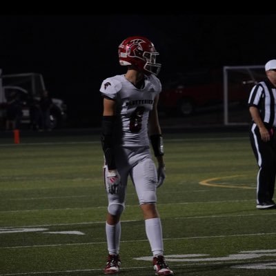 Plattsmouth, NE 📍PHS ‘26 | 6’4” 195LBS| WR|. otrof34@gmail.com. 4029819135. 4.6-40.|. NCAA ID# 2508702500