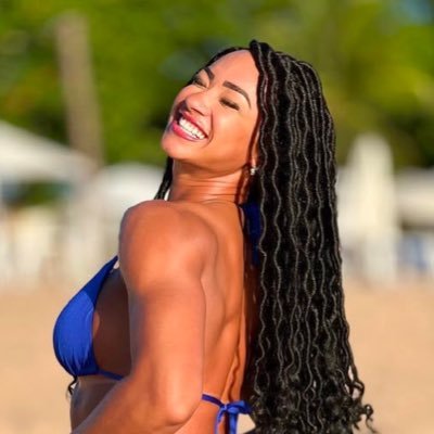 livzinhasz's profile picture. “Te amo dum jeitooo que não cabe em mim”