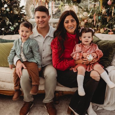 becca_gentile's profile picture. 