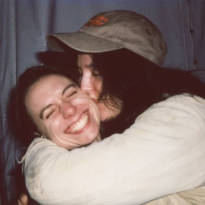 jojolovecat's profile picture. 