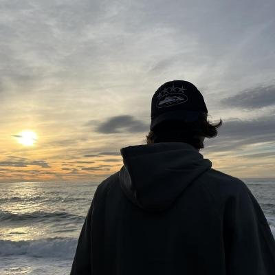 timdevf's profile picture. Just someone who wants to build something ..