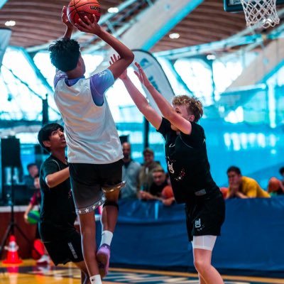 class of 2029 6’5 Vancouver Canada Team Uprep Canada Pro 16 league