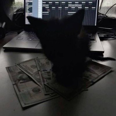 woeifv's profile picture. 