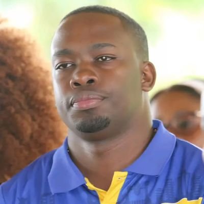 Economics Scholar!
Teetotaller!
Ex-seminarian!
God is God💎
Manya ni Mukama
Jn 21:7